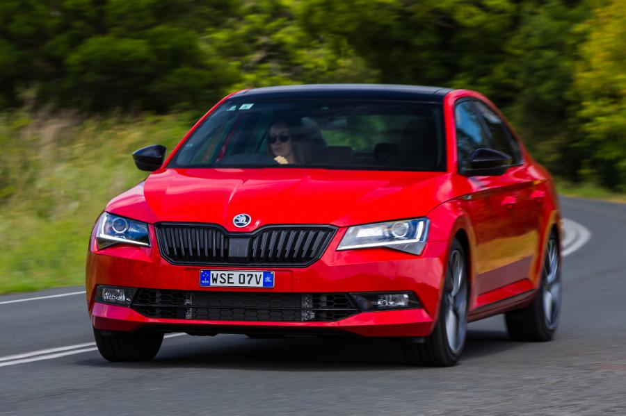  Skoda Superb 4x4 SportLine 2017 года  (AU) (фото 9 из 22)
